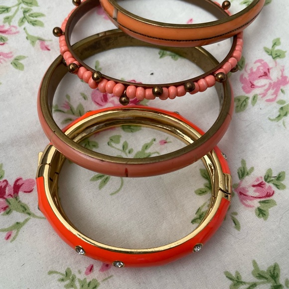 4 peach bracelets - Picture 3 of 4
